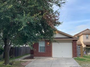 6814 Grapevine Lk, San Antonio, TX 78244