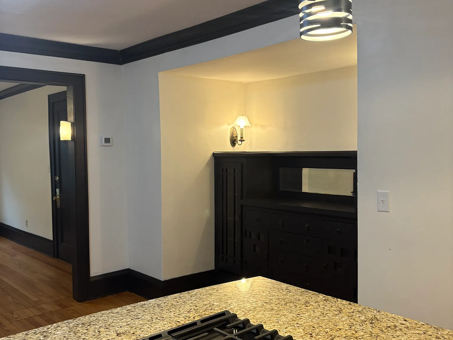 2 bed, 1100 sqft, $1,694 — Photo 4