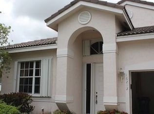 16212 NW 18th St, Pembroke Pines, FL 33028
