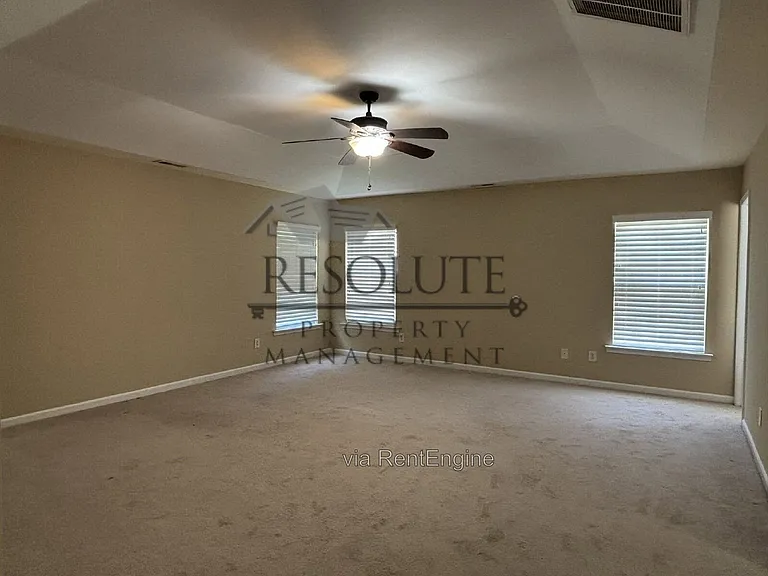 4 Spicewood Ct — Photo 7