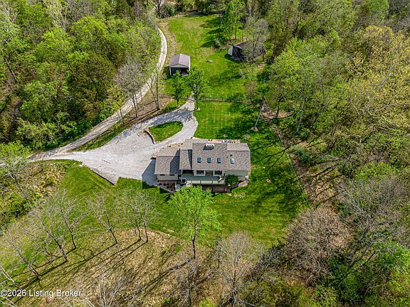 3rd image of 17500 Creek Rock Rd