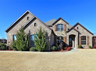 4304 SW Hollowbrook St, Bentonville, AR 72713