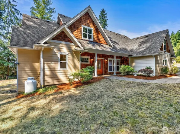 2219 NE Riddell Road, Bremerton, WA 98310