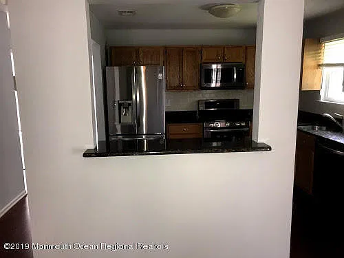 2 bed, 1216 sqft, $3,400 — Photo 4