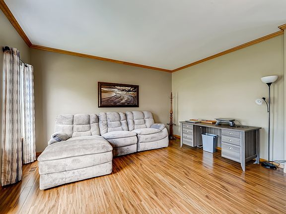 4th image of 6006 Sanders Ct