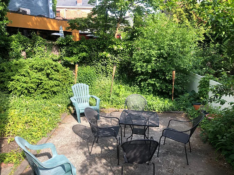 260 Norfolk St #1R — Photo 8