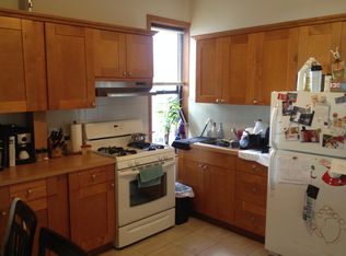 3142 35th St #5, Astoria, NY 11106