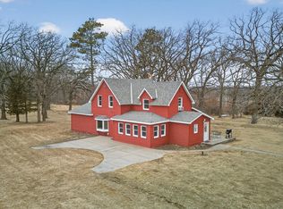 11216 Saint Croix Trl, North Branch, MN 55056