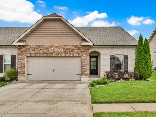 187 Dundee Dr, Clarksville, TN 37043