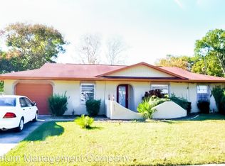 613 Larry Dr, Deland, FL 32724