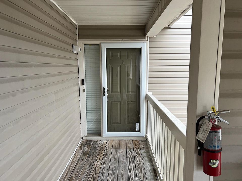 685 Bartons Landing Pl APT 8, Fayetteville, NC 28314 Zillow