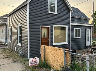 1011 19th Ave, Moline, IL 61265
