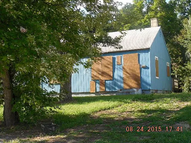 2308 Middlehurst Dr photo 1