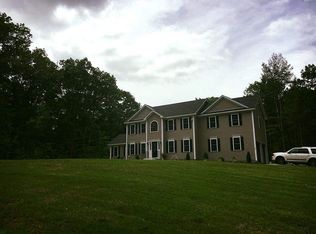 45 Parker St, Leicester, MA 01524