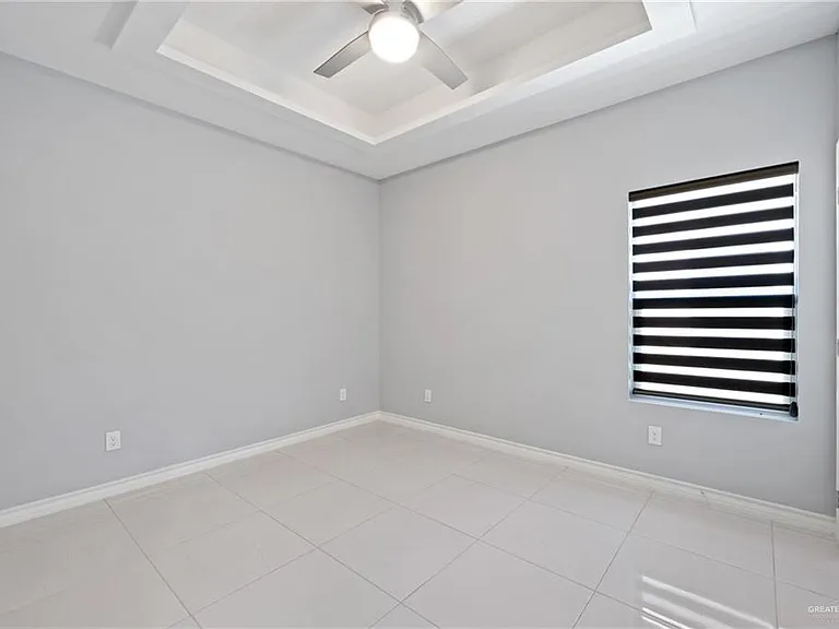 2417 Indian Creek Ave #1 — Photo 18