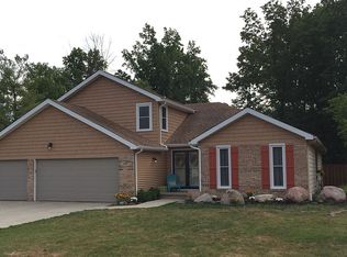 4025 Harding Dr, Westlake, OH 44145