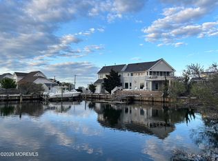 322 Bayshore Drive, Barnegat, NJ 08005
