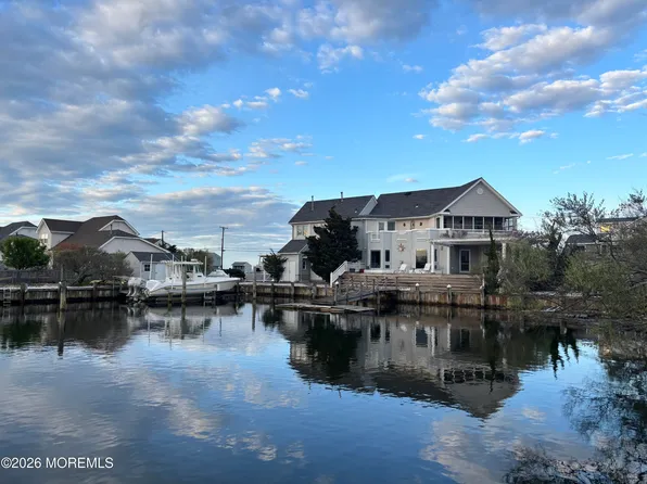 322 Bayshore Drive, Barnegat, NJ 08005