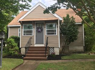 152 Stafford Ave, Manahawkin, NJ 08050