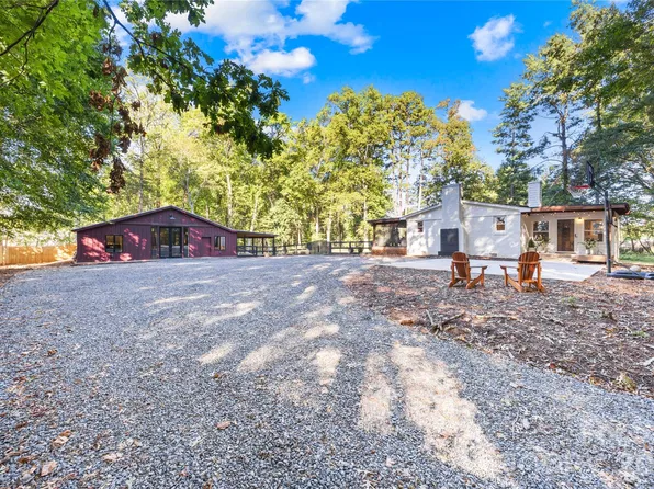 13923 Asbury Chapel Rd, Huntersville, NC 28078
