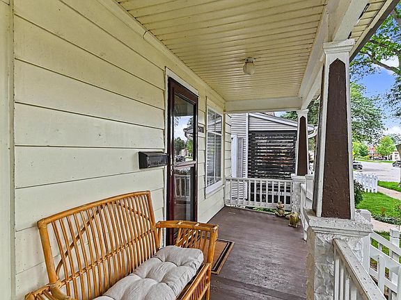 3rd image of 2611 E Oklahoma AVENUE