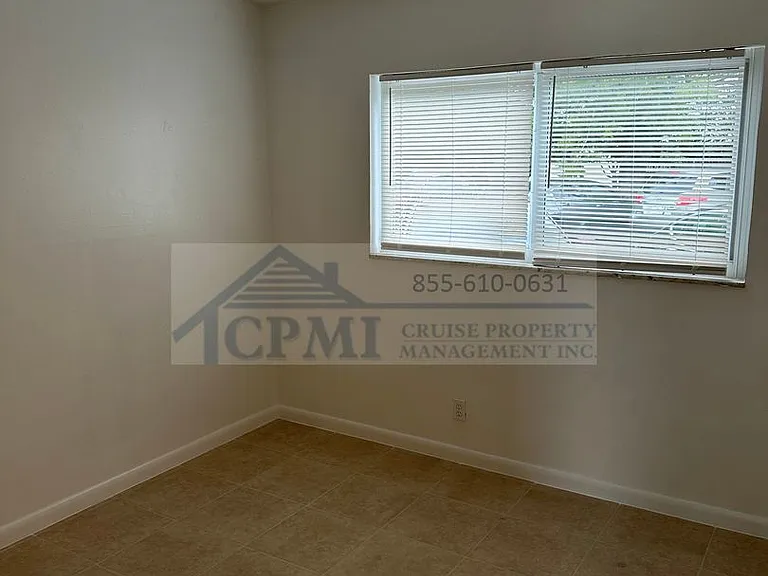 1400 S Broadway Lantana, FL 33462 — Photo 9
