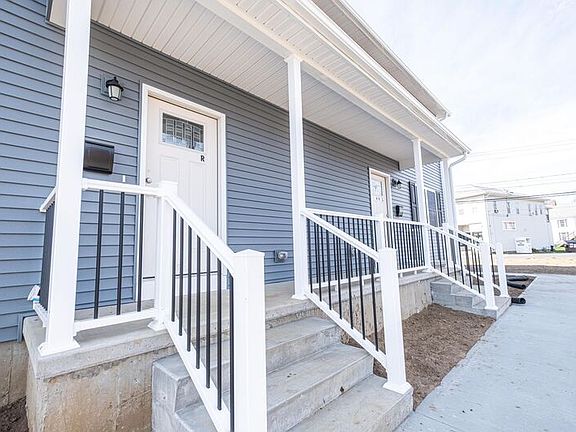 3rd image of 49 Katharine St #L