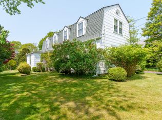 51 Hatch Rd, Tisbury, MA 02568