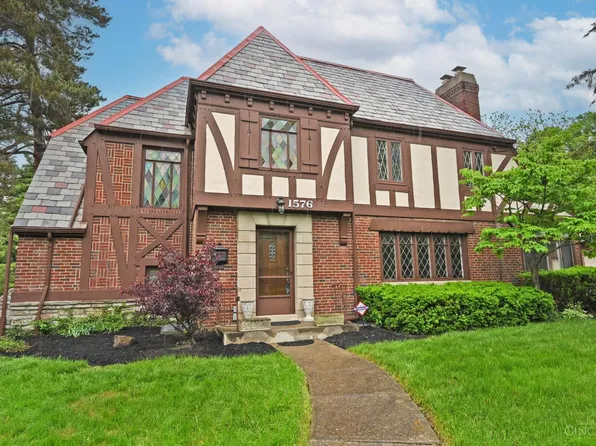 1576 Larry Ave, Cincinnati, OH 45224