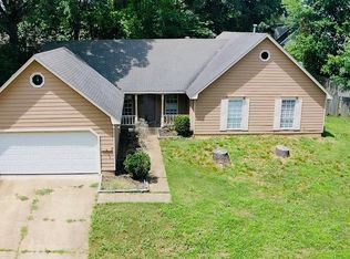 7002 Oakland Chase Dr, Memphis, TN 38141