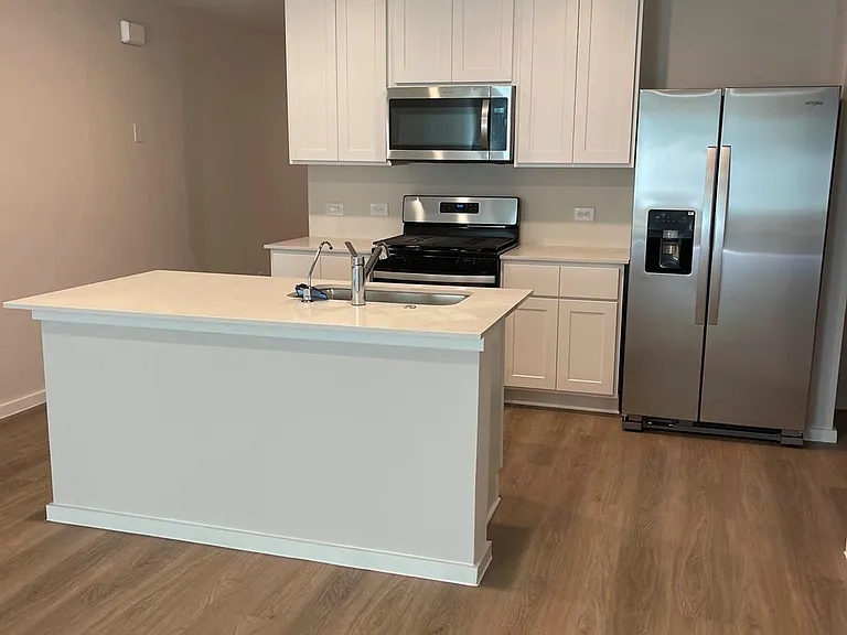 12164 Lexington Heights Dr — Photo 7