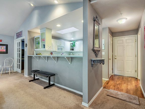 5th image of 5801 200th St SW APT 301