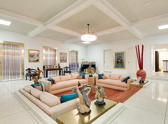 4th image of 1509 Iris Ave