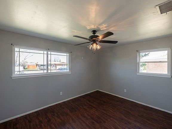 5th image of 4609 Graceland Dr