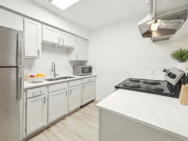 Falltree Apartments — Photo 6