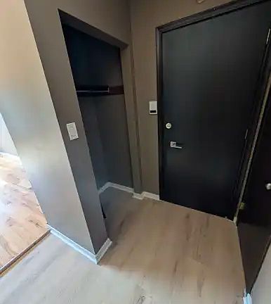 2nd image of 3920 Robinson St #39202