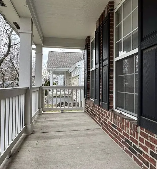 Wilderness Dr — Photo 1