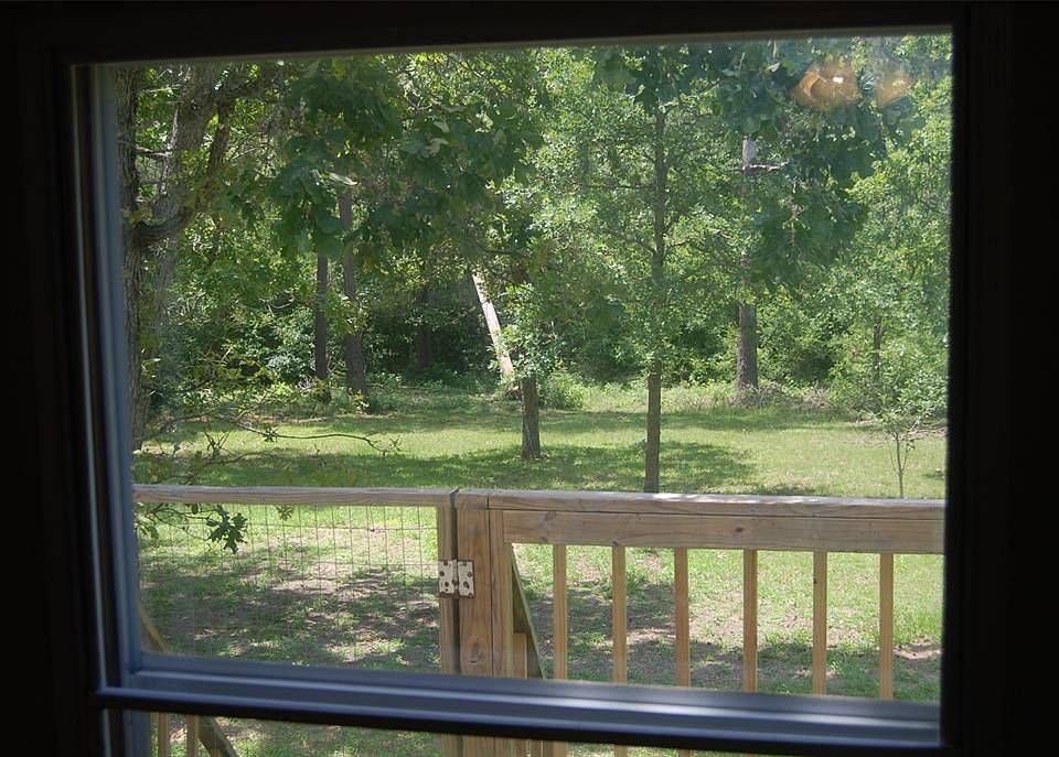 2nd image of 5442 Ridge Rd