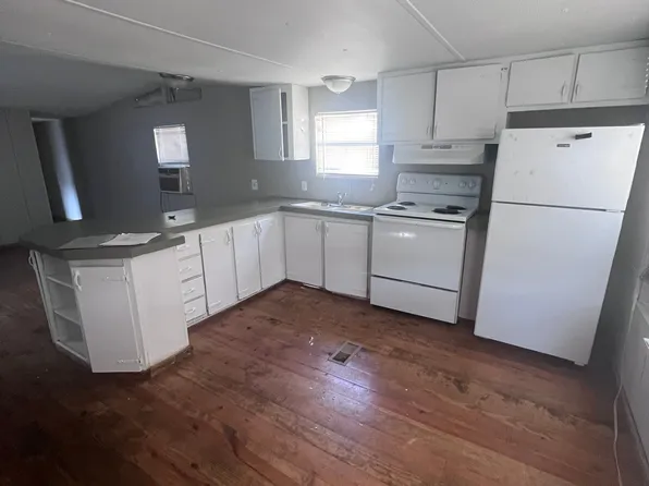 111 Ricky Dr #22, Saltillo, MS 38866