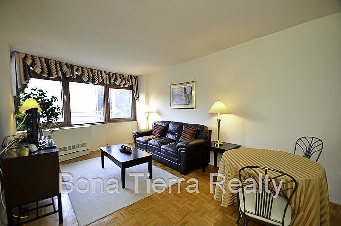 1st image of 393 W 49th St APT 3T