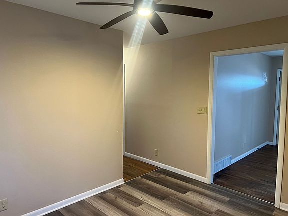 4th image of 5079 Byers Rd