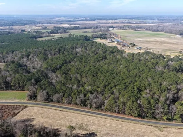 5 Off Of Euray Moore Rd, Warsaw, NC 28398