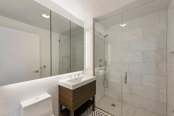 Rented by Nest Seekers International | media 34