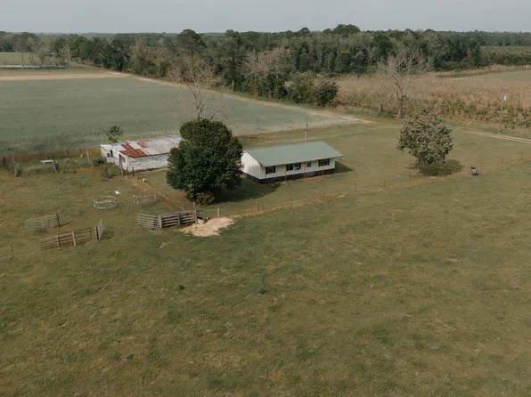 658 Hart Rd, Pavo, GA 31778