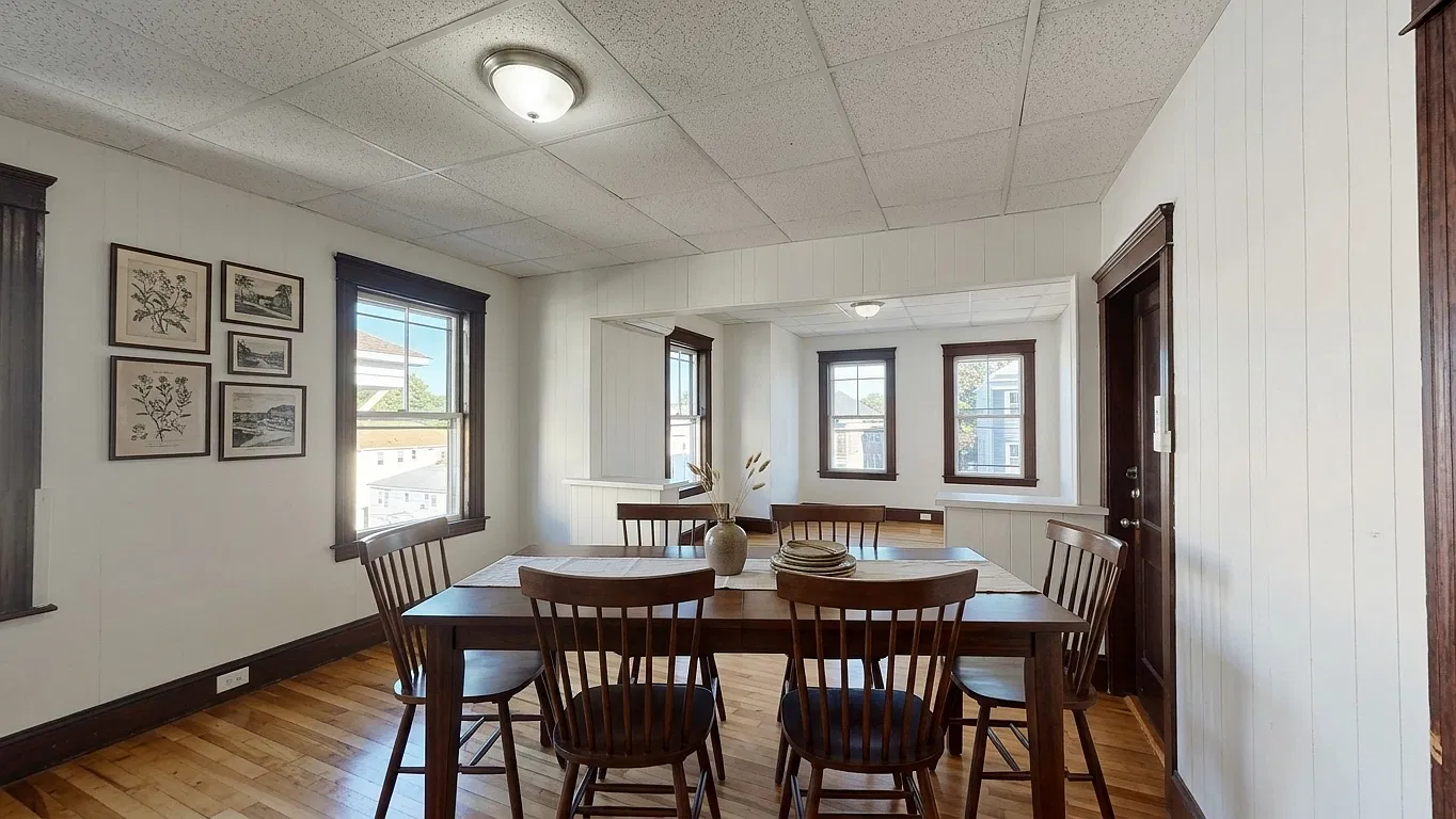 2 bed, 1200 sqft, $1,900 — Photo 3