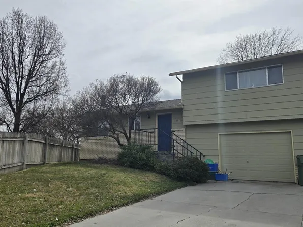 796 Skyhawk Dr, Ontario, OR 97914