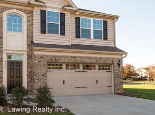 9308 Alice McGinn Dr, Charlotte, NC 28277