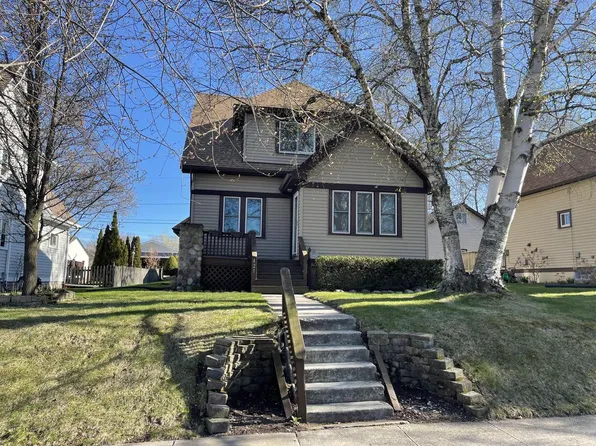 421 West Michigan STREET, Port Washington, WI 53074