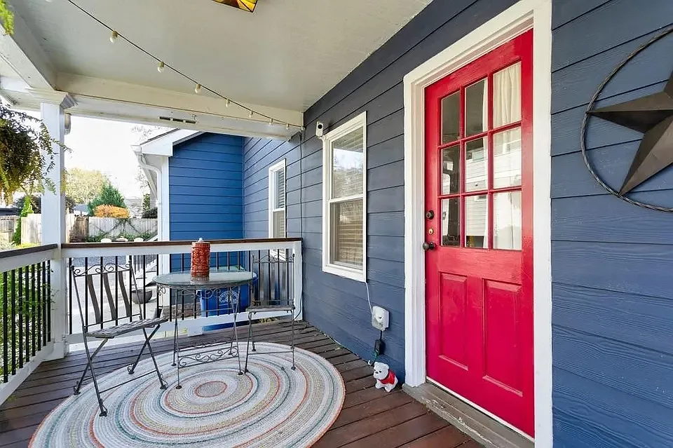 3 bed, 1472 sqft, $3,550 — Photo 3