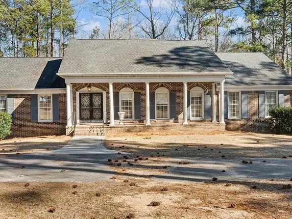 1306 Lay Dam Rd, Clanton, AL 35045